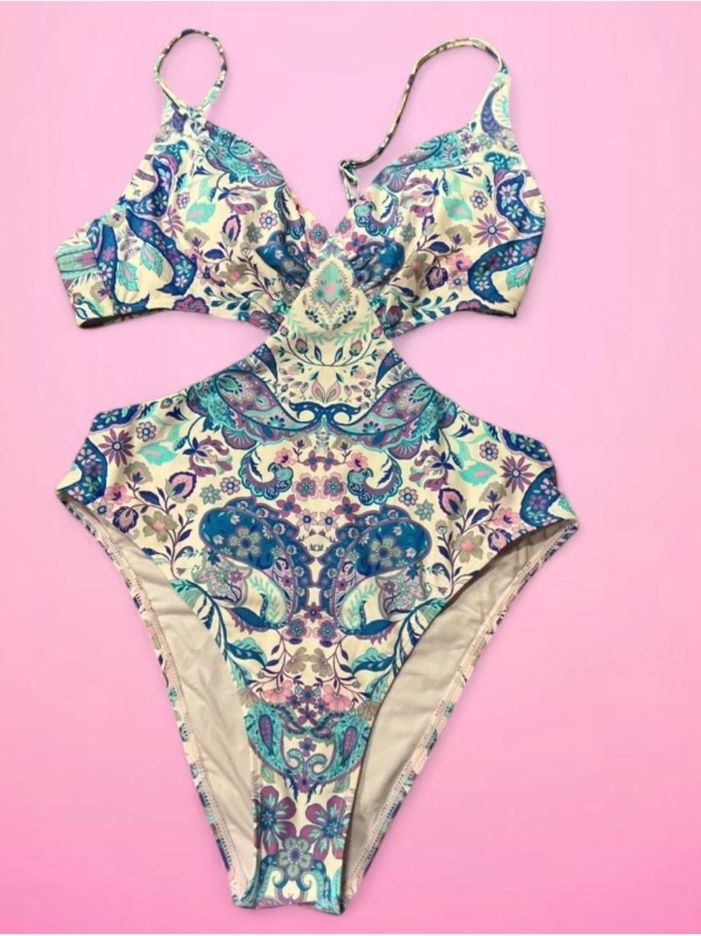 👙🏖️Cupshe Floral Paisley Cutout One-Piece Swimsuit in Blue, Teal, Purple